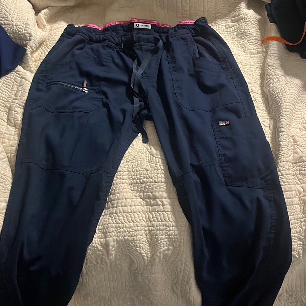Scrub pants